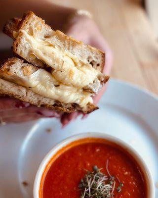 Grilled Cheese & Tomato Soup