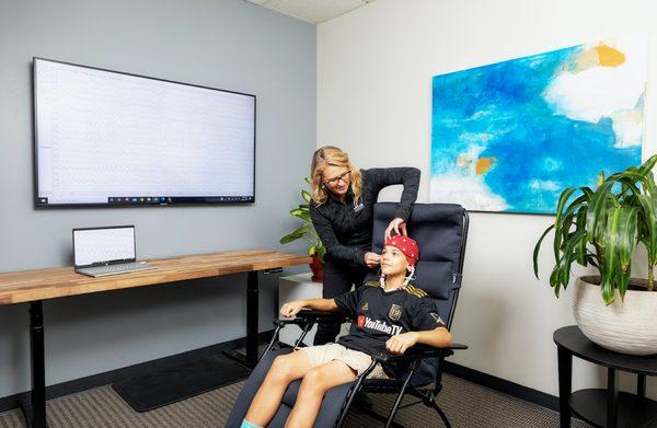 Safe and Gentle qEEG Brain Mapping for kids with ADHD, inattention, and focus challenges.