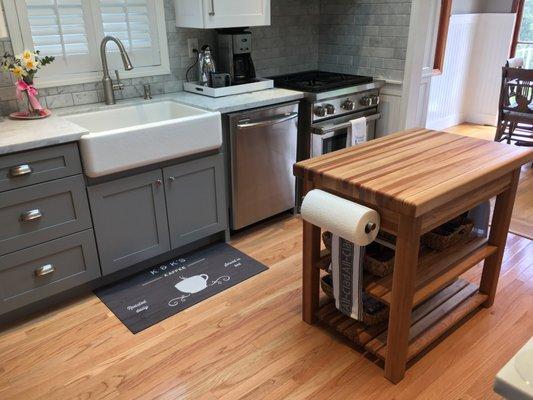 Grey Shaker with an apron sink