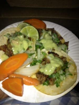 The best tacos in the hood! And for 1 dollar! Que mas quieres?