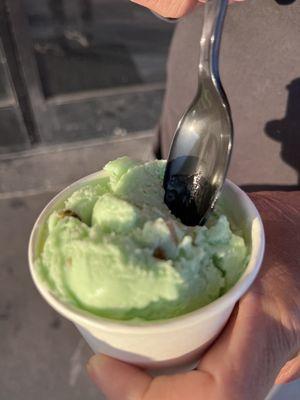 Pistachio ice cream