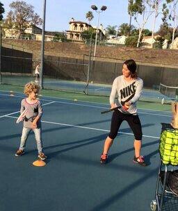 Modeling the loop forehand together with my student step by step! She's got it!