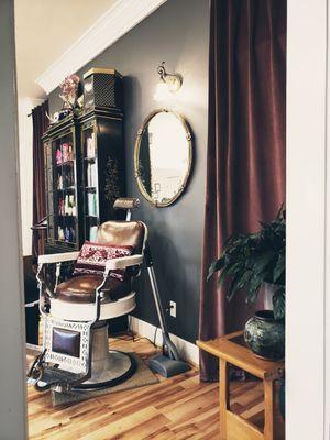 Our classic barber chair.