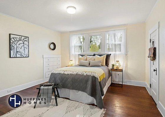 Steele Street Bedroom
 Lawrence Huffines
 Tacoma Real Estate Agent
 North Tacoma
 Huffines Homes