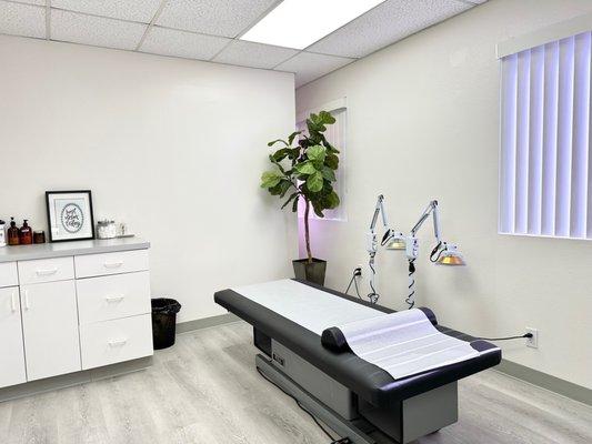 ACU/Chiro Room