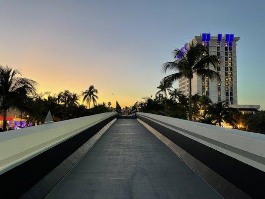 Taking the Beach Access pedestrian walkway over A1A from the Bahia Mar Hotel to Ft Laud beach