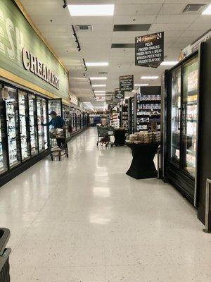 ShopRite Carmel NY. Fairly clean and remodeled.