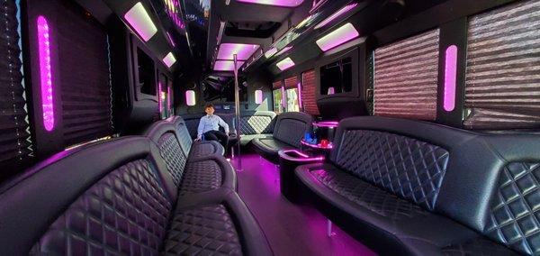 Black Onyx Limo