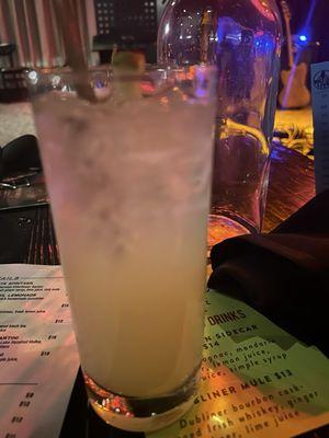 Gin Lemonade cocktail