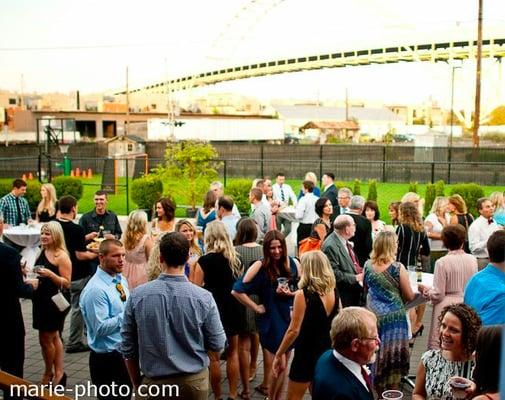 Castaway Courtyard used for cocktail hour under the Fremont Bridge