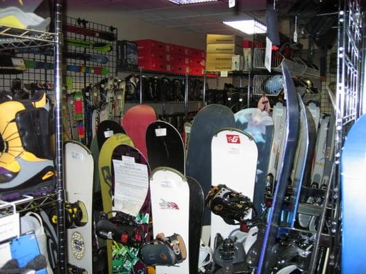 New & used snowboards at affordable prices