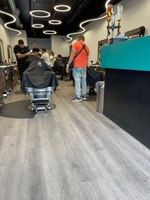 Trucutz Midtown