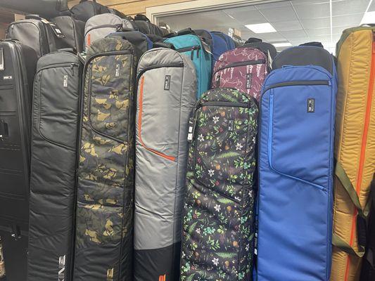 Traveling to the mountains? We've got ski & snowboard bags both hard and soft cases for all sizes in a range of colors and brands.