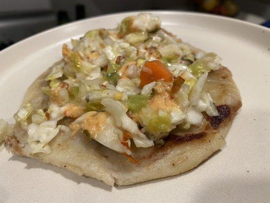 Pupusa revuelta ready for devouring