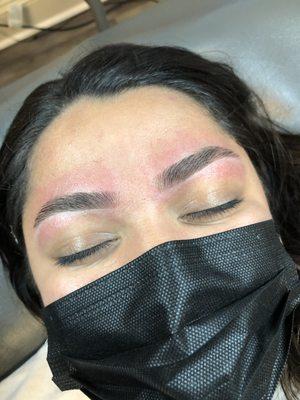 Brow wax and shaping