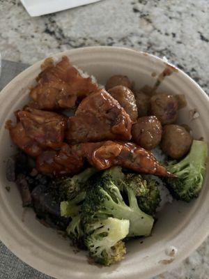 Bbq chicken meatballs broccoli