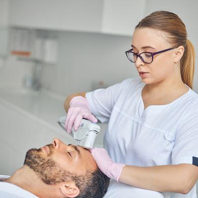 Esthetician School in Los Angeles, CA
https://www.icbas.edu/esthetician-school-program