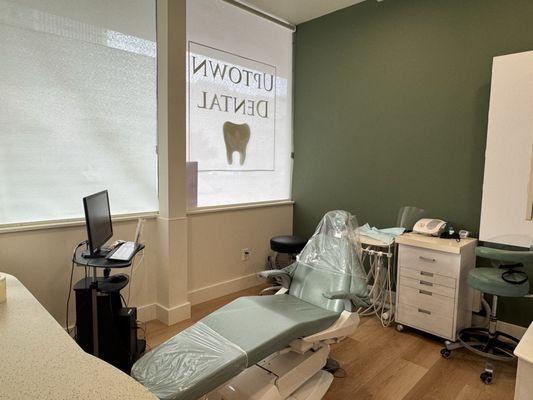 Uptown Dental