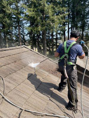 Tile Roof Power Washing Cleaning in Battle Ground, Washington