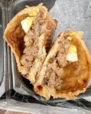 Beef empanada. We always pass here when we go to Vicky's Bakery so trying out their empanadas  today.