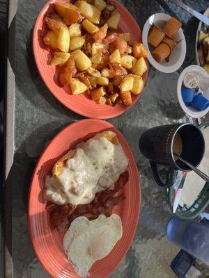 1/2 Biscuits & Gravy, Egg, and Bacon with a side of Pops Potatoes