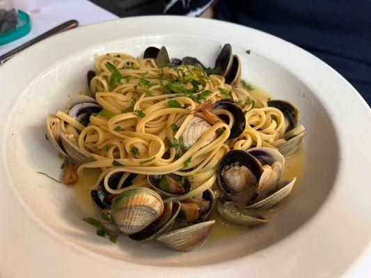 Linguine alle Vongole