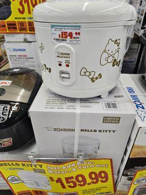 @Don Quijote; 8/6/2023.Cute H-Kitty Rice 5.5 Cups Warmer! I've seen these go for $99.00 on IG,when they 1st came out. Gr8 Housewarming gift!