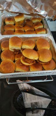 Beef and pulled pork sliders