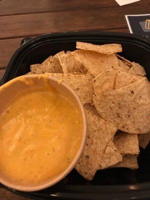 Chips and queso