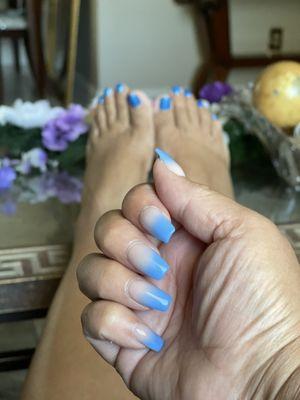 I love a matching pedicure always! Tip is must!