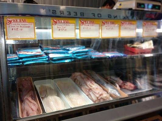 Seafood display