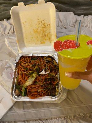 Mongolian and pineapple smoothie