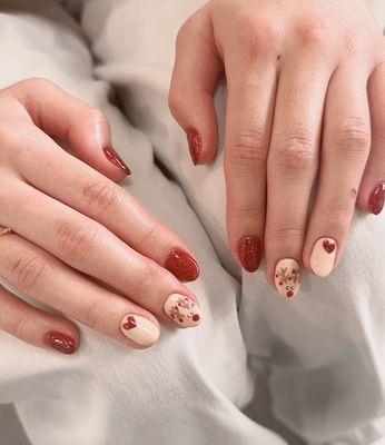 Collagen Glove Gel Mani with Holiday Nail Art