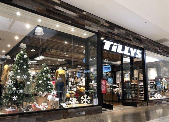 Tillys