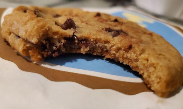 Chocolate chip cookie