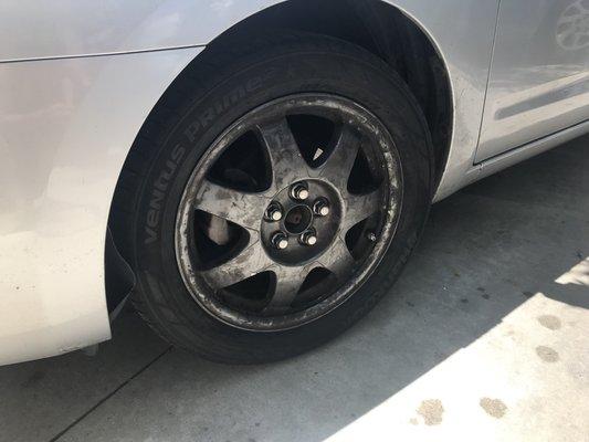 I'm now missing a hubcap due to their crappy service.