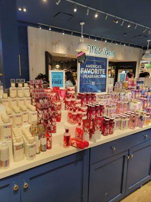 Bath & Body Works