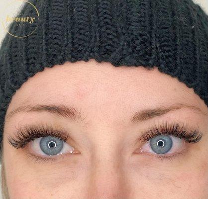 Hybrid Lash Extensions