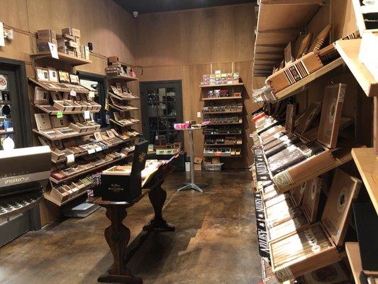 Walk in humidor