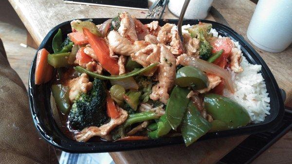 Chicken  and mixed vegetables