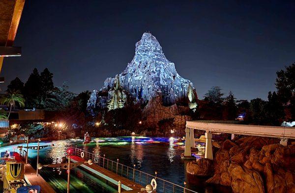 Finding Nemo Submarine Voyage