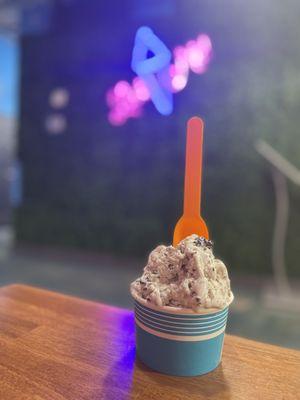 Frosty's Lab Nitrogen Yogurt & Ice Cream