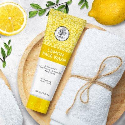 Madina Lemon Face Wash, super cleansing without any of the harmful ingredients.