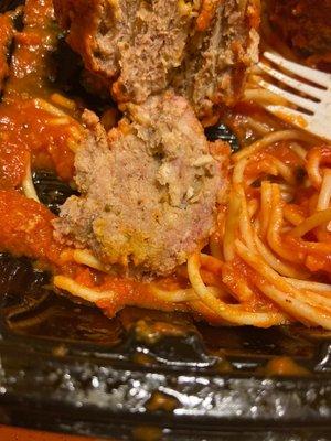 I got a basic spaghetti and meatball.. I didn't think anyone could mess this up.. The meatball was raw. Anybody been to zuccarrelli's?