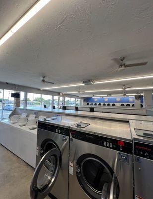 San Jacinto Family Laundry