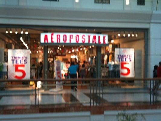 Aeropostale Menlo Park Mall