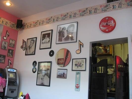 Wall o Elvis.