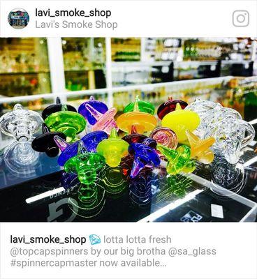 Lavi's Smoke Shop