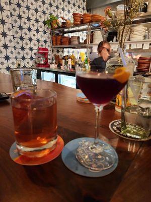 Negroni and El paraguas