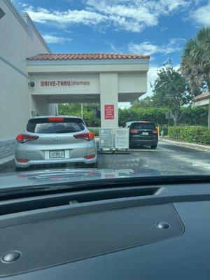 No sign to let drivers know it's only lane one for testing. Signs led to make drivers believe both lanes are available for testing.